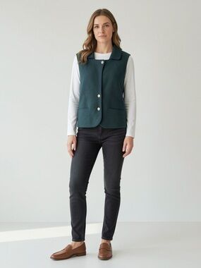 Giesswein Pure Wool Green Winter Vest Size 48 – Cozy Women’s Layering Gilet